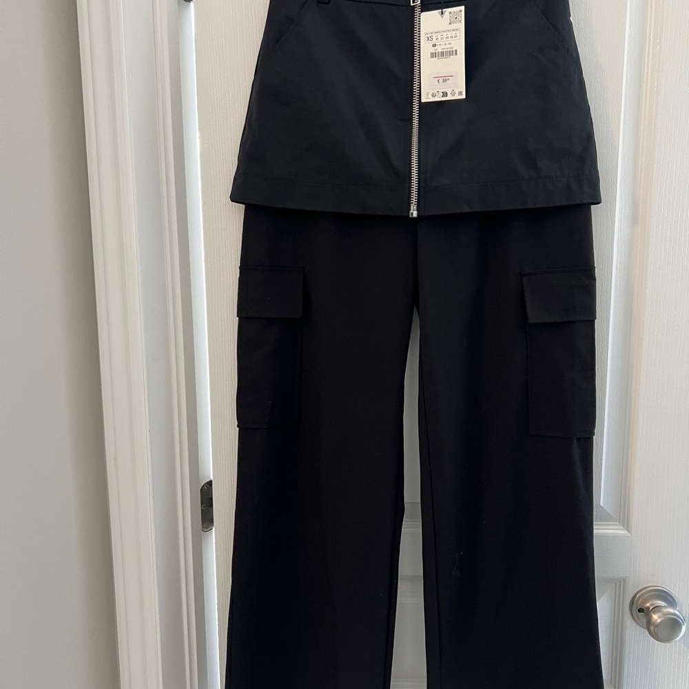Stylish Black Women's Cargo Pants & Skirt Combination